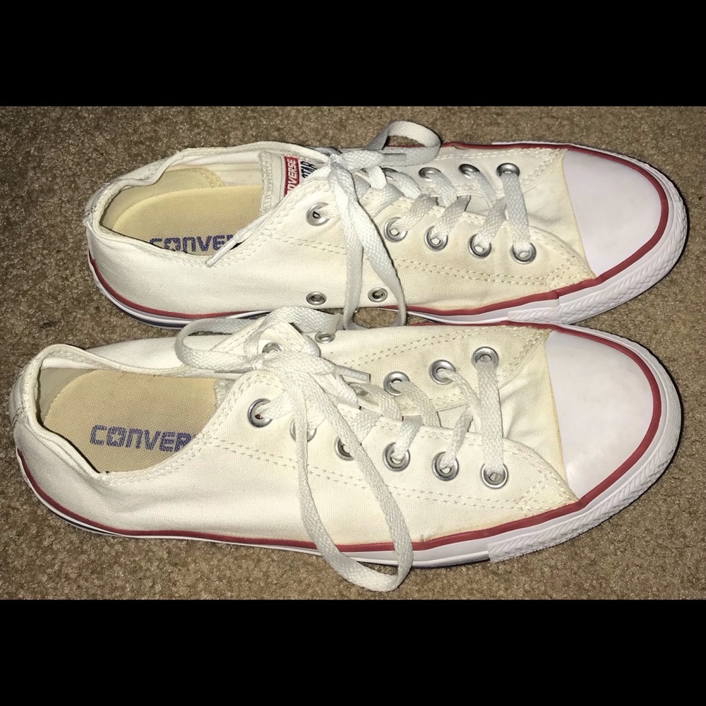 White converse size 9 womens 7 men’s